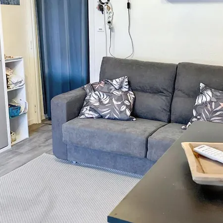 Cosy Avec Balcon Et Vue Sur La Montagne A - 19 M² Apartment